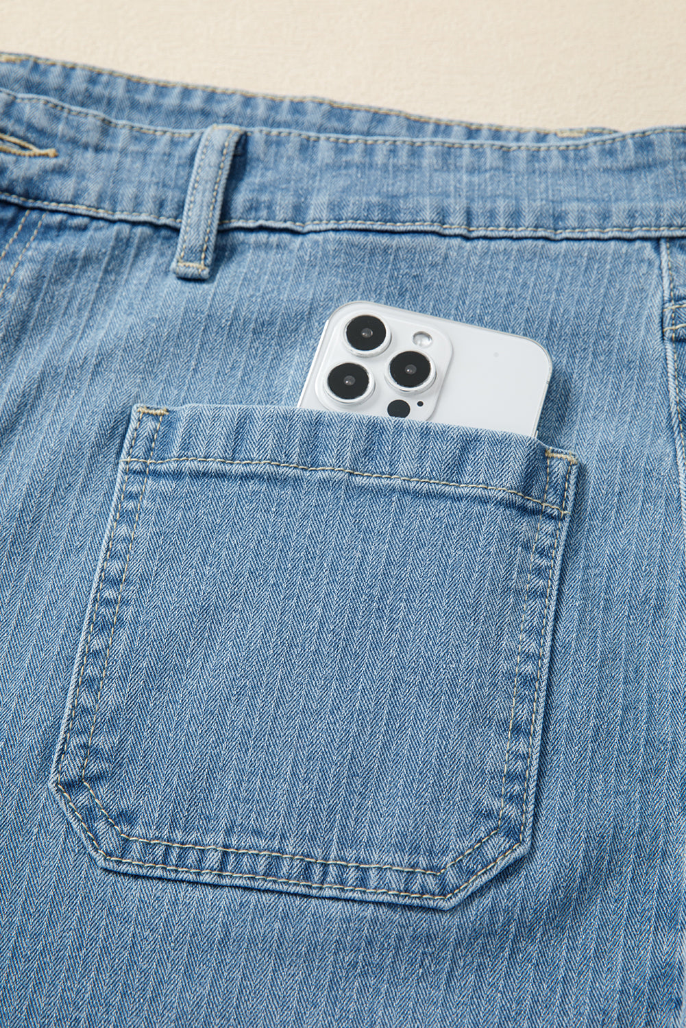 Patched Pocket Textured Wide-Leg Plus Size Jeans